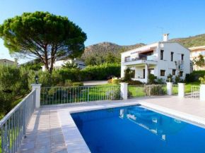 8005 CASA MUGA, SITUADA EN URBANIZACIÓN RODEADA DE CAMPOS Y OLIVOS, DISFRUTARÁN DE PASEOS EN LAS AMPLIAS Y TRANQUILAS CALLES. - ES-258-71